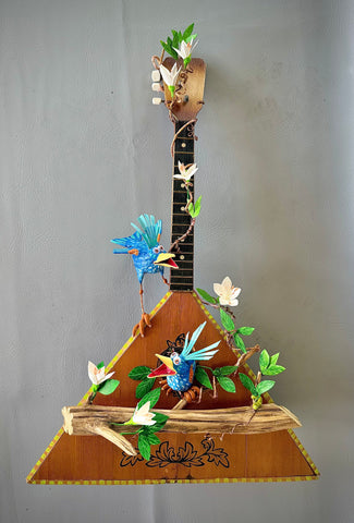 White Birds in Guitar