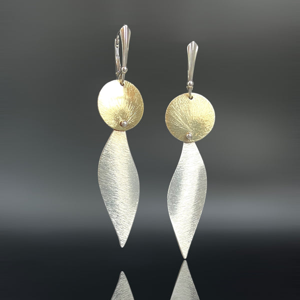 Bold, Lightweight Leaf/Circle Gold and Silver dangle earrings