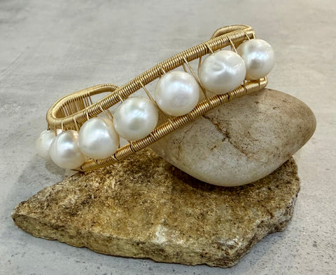 Wave Big Pearl Bracelet