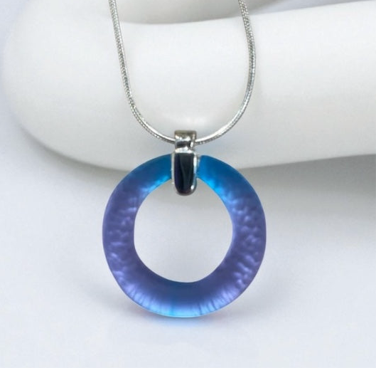 Purple Blend Circle Pendant