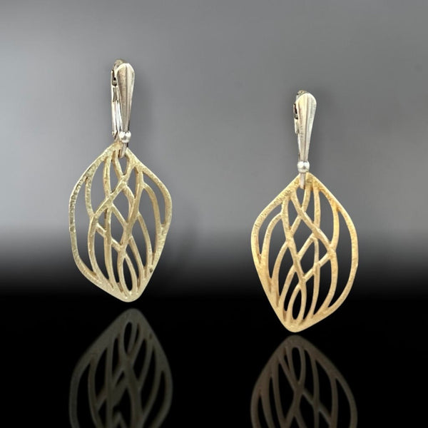 Golden Willow Openwork Earrings