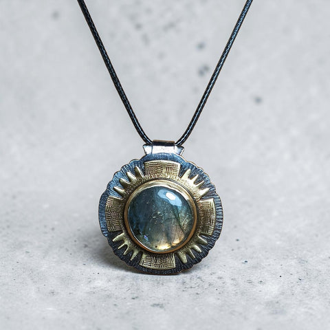 Luminous Collection Labradorite Pendant