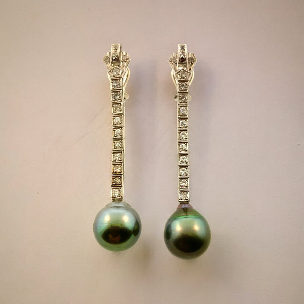 White Gold Diamond Earrings with Tahitian Pearl