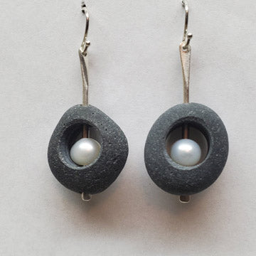 Round Sterling Basalt Earrings with Pearls