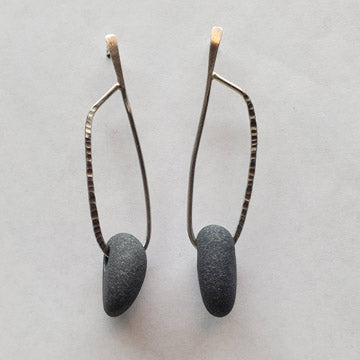 Chic Sterling Basalt Earrings