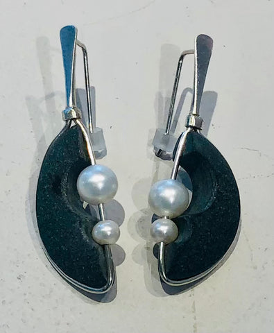 Elegant Double Pearl Basalt Earrings