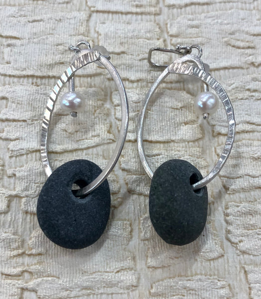 Hoop & Pearl Basalt Earrings