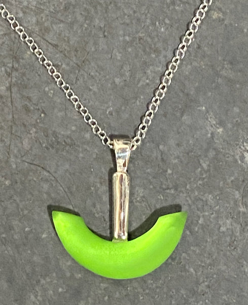 Green Swoop Necklace